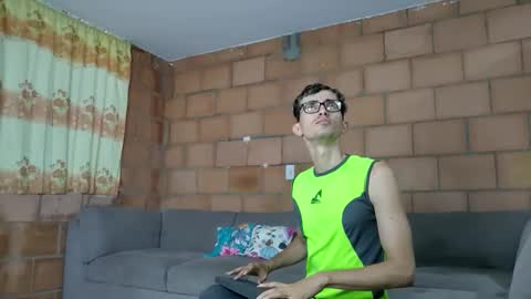 Jhosuamoore  online show from 02/10/26, 11:47