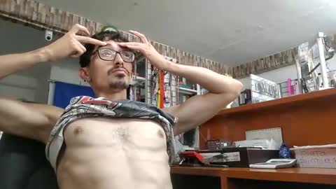 Snapshot of jhosuamoore chatting on 05/29/26, 08:18 Jhosuamoore online show from 05/29/26, 08:18