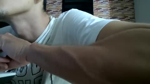 jhosuamoore2 online show from 11/03/25, 03:24