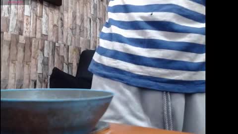 jhosuamoore2 online show from 11/05/25, 12:32