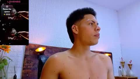 Snapshot of jhosuavega chatting on 10/25/25, 12:18 jhosuavega online show from 10/25/25, 12:18