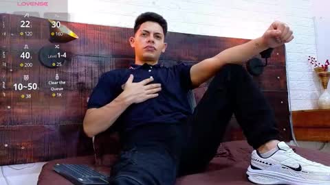 Snapshot of jhosuavega chatting on 11/11/25, 09:04 jhosuavega online show from 11/11/25, 09:04