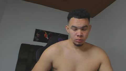 Jhonatan80  online show from 09/25/25, 07:01