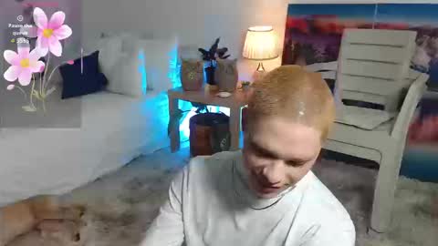 Snapshot of jhuan_cute chatting on 09/24/25, 10:46 Jhuan Nhez online show from 09/24/25, 10:46