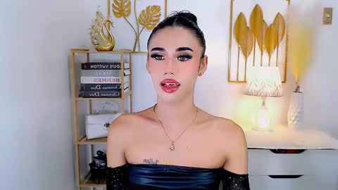 julie online show from 12/08/24, 05:29