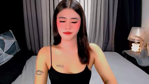 Snapshot of jhulianagrey chatting on 12/04/25, 03:38 julie online show from 12/04/25, 03:38