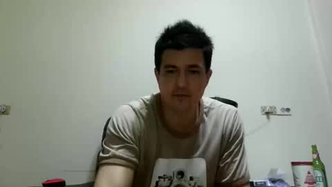 Snapshot of jhwozy chatting on 09/20/25, 03:46 jhwozy online show from 09/20/25, 03:46