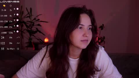 jia_lisaa online show from 10/17/25, 06:16