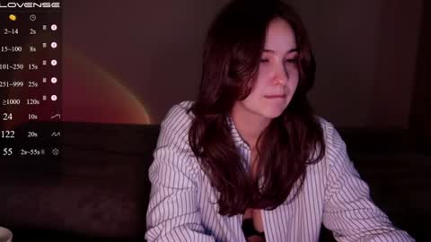 jia_lisaa online show from 07/26/26, 11:39