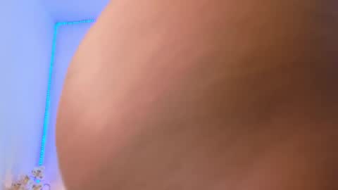 jiah online show from 02/01/26, 01:04