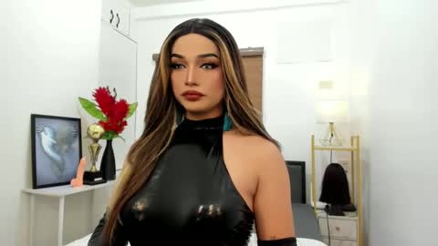 Snapshot of jilianward chatting on 02/15/25, 08:00 jilianward online show from 02/15/25, 08:00