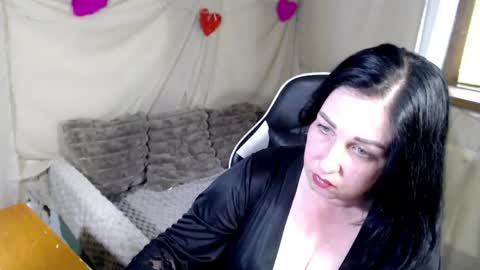 Snapshot of jill_stevens chatting on 06/07/26, 01:48 Jill online show from 06/07/26, 01:48