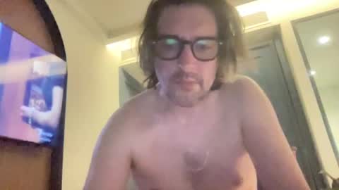 Snapshot of jimboo400 chatting on 01/19/25, 12:50 jimboo400 online show from 01/19/25, 12:50