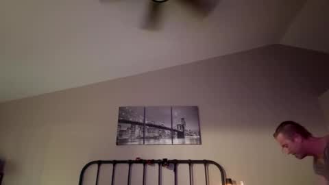 jimboslice4u2 online show from 10/03/25, 02:14