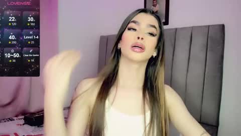 Snapshot of jimenna__ chatting on 01/15/25, 07:05 jimenna online show from 01/15/25, 07:05