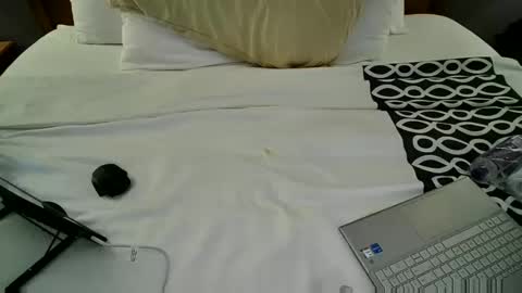 Snapshot of jimjimjim2633 chatting on 02/28/25, 03:15 jimjimjim2633 online show from 02/28/25, 03:15