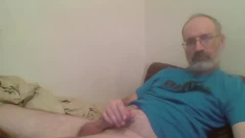 Snapshot of jimmielove2046 chatting on 09/28/25, 03:45 jimmielove2046 online show from 09/28/25, 03:45