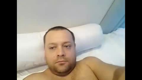 Snapshot of jimmy18love chatting on 01/03/25, 12:00 jimmy18love online show from 01/03/25, 12:00