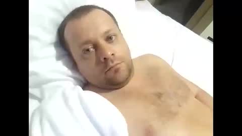 Snapshot of jimmy18love chatting on 10/14/25, 05:03 jimmy18love online show from 10/14/25, 05:03