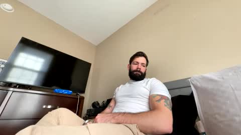 Snapshot of jimmy_chester chatting on 12/21/25, 08:16 Julian Brady online show from 12/21/25, 08:16