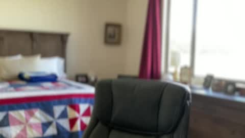 Snapshot of jimmyaaron chatting on 03/02/25, 05:47 Dad of Three online show from 03/02/25, 05:47