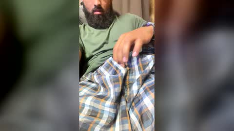 Snapshot of jimnkayla chatting on 04/16/26, 05:19 jimnkayla online show from 04/16/26, 05:19