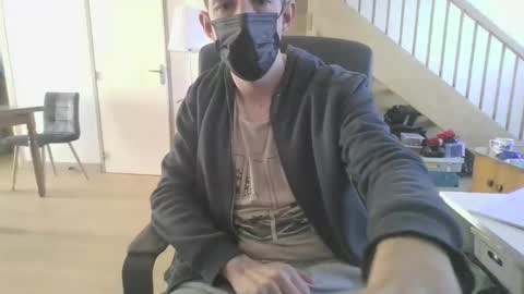 jin16000 online show from 09/29/25, 10:42