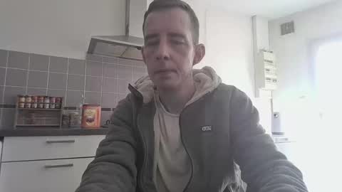 jin16000 online show from 04/05/26, 09:39