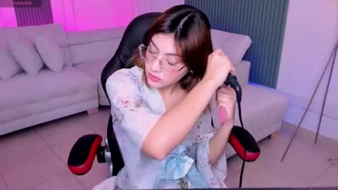 Jin Harrison    online show from 10/15/25, 10:59