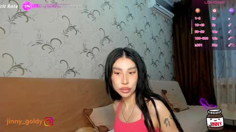 Snapshot of jinny_gold chatting on 10/15/25, 03:12 MY NEW INSTA jinny goldy online show from 10/15/25, 03:12