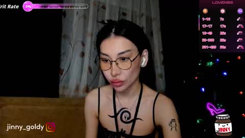 Snapshot of jinny_gold chatting on 11/16/25, 03:50 MY NEW INSTA jinny goldy online show from 11/16/25, 03:50