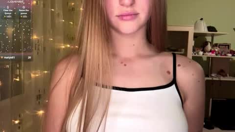 Jinny online show from 10/29/25, 02:08