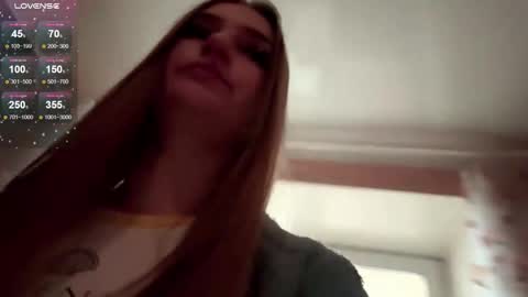 Jinny online show from 11/22/25, 09:30