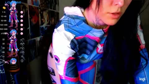 Snapshot of jinx_25 chatting on 01/15/25, 10:24 Jinx online show from 01/15/25, 10:24