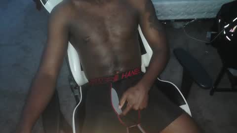 Snapshot of jinxbear1 chatting on 02/12/25, 06:40 Jinxbear1 online show from 02/12/25, 06:40