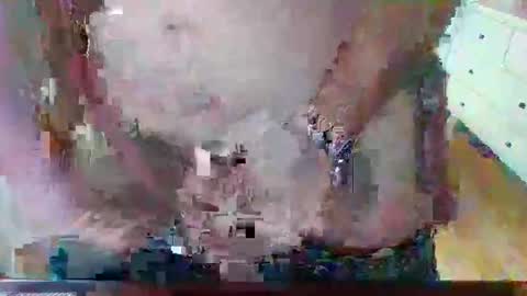 jipeq03 online show from 11/26/25, 06:53