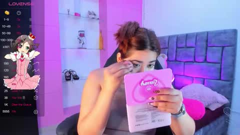 kim online show from 10/20/25, 01:00