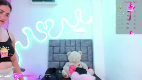 kim online show from 11/23/25, 01:00