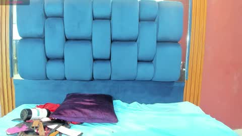 jisooluv online show from 11/29/25, 02:58