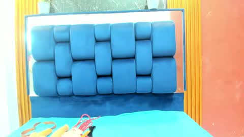 jisooluv online show from 04/30/26, 07:31