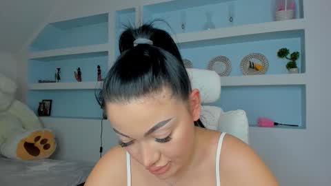 Juliee online show from 01/17/26, 06:55