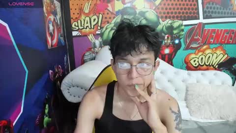 Snapshot of jisus_cat chatting on 01/20/25, 07:25 Jisus online show from 01/20/25, 07:25