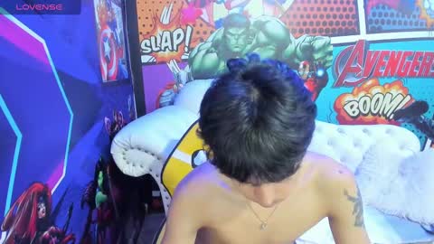 Snapshot of jisus_cat chatting on 01/25/25, 10:18 Jisus online show from 01/25/25, 10:18