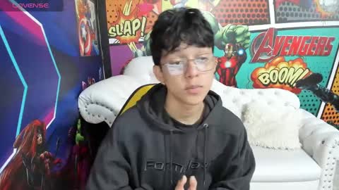 Snapshot of jisus_cat chatting on 02/01/25, 12:58 Jisus online show from 02/01/25, 12:58