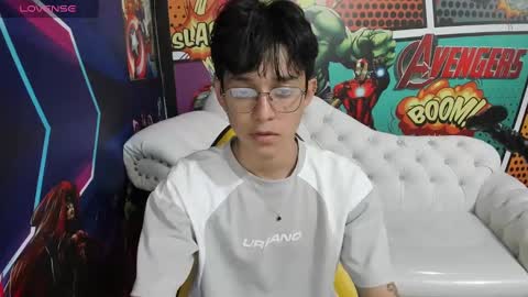 Snapshot of jisus_cat chatting on 02/02/25, 07:04 Jisus online show from 02/02/25, 07:04