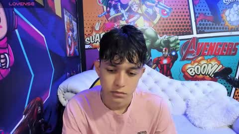 Snapshot of jisus_cat chatting on 02/12/25, 01:06 Jisus online show from 02/12/25, 01:06