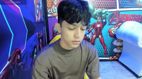 Snapshot of jisus_cat chatting on 02/21/25, 07:10 Jisus online show from 02/21/25, 07:10