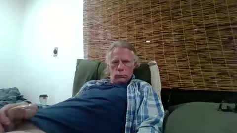 jizzmitten5 online show from 03/10/26, 05:01