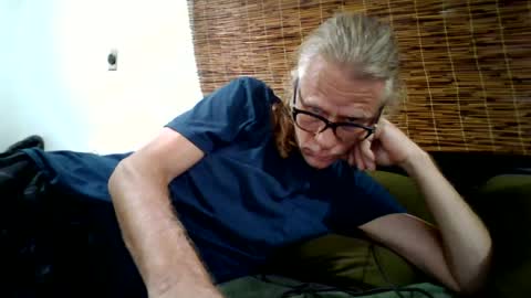 Snapshot of jizzmitten5 chatting on 07/02/26, 03:06 jizzmitten5 online show from 07/02/26, 03:06