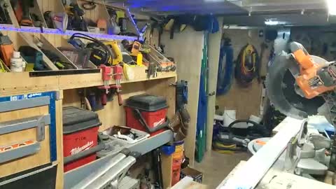 Snapshot of jizzyblue chatting on 02/23/25, 02:07 Jizzy Blue online show from 02/23/25, 02:07